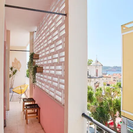 Belém River View W Amazing Balcony, By Timecooler Apartamento Lisboa