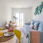 Belem River View W Amazing Balcony, By Timecooler Apartment